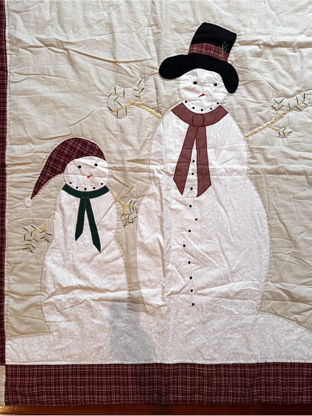 Holiday Snowman Quilt - Burgundy and White
